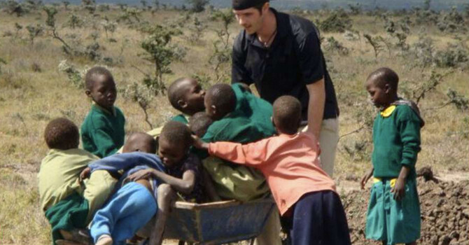 From Personal Adversity to Patient Hope: Dr. Justin Dick’s Mission in Non-Surgical Scoliosis Care